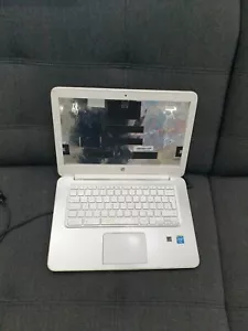 G886 HP CHROMEBOOK g2 14 SMB 14" LAPTOP WHITE CHROME spares or reapirs - Picture 1 of 10