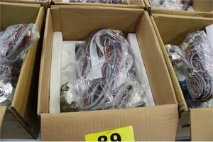 YASKAWA MODEL PS-T6LA-T6LA-33 SERVO KIT WITH CONTROL BOARD (2) SERVO DRIVE MOTOR - Picture 1 of 2