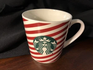 NEW Starbucks 2019 Christmas Holiday Mug Ceramic 18 fl oz (532 ml) - Picture 1 of 2