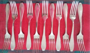 Gebr. Hepp 90 /45 🍀 11 versilberte Speisegabeln + Zugabe 5 Messer Rostfrei🍀 - Bild 1 von 9