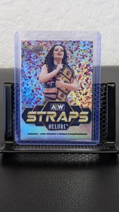 2024 Upper Deck AEW Allure Saraya Straps Glitter Bomb - Bild 1 von 2