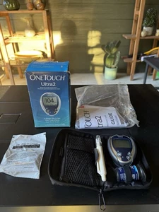 One Touch Ultra 2 Meter Monitor mit Tragetasche & Streifen ohne Karton getestet - Bild 1 von 5