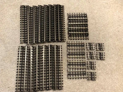 Lot of 30 Pieces - MTH ScaleTrax Straight Track - New - Image 1 of 4