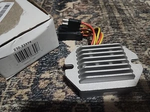Voltage Regulator Rectifier 12V for 599cc Polaris 600 Switchback Adv. 13 14 - Picture 1 of 6