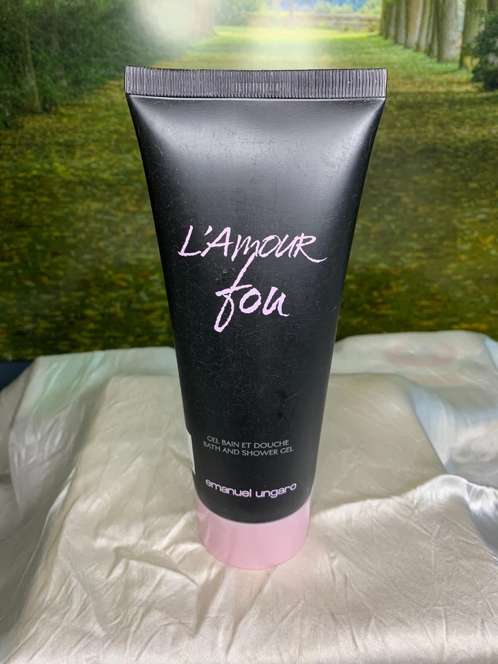GEL DE BAÑO Y DUCHA EMANUEL UNGARO L'AMOR FOU 200ML Foto 1 de 2