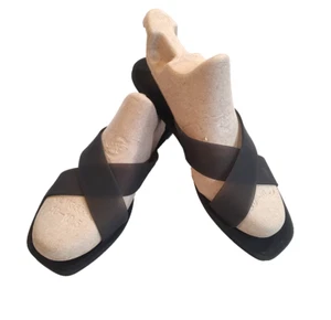 Maurice schwarze Damen-Crossover-Sandale Jelly 9 flache Schuhe PVC-Kunststoff-Pantoletten Wasser - Bild 1 von 5