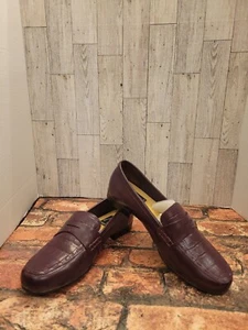 Vintage AJ VALENCHI PENNY LOAFERS Purple CROC PATTERN . WOMANS SIZE 7.5 - Picture 1 of 12