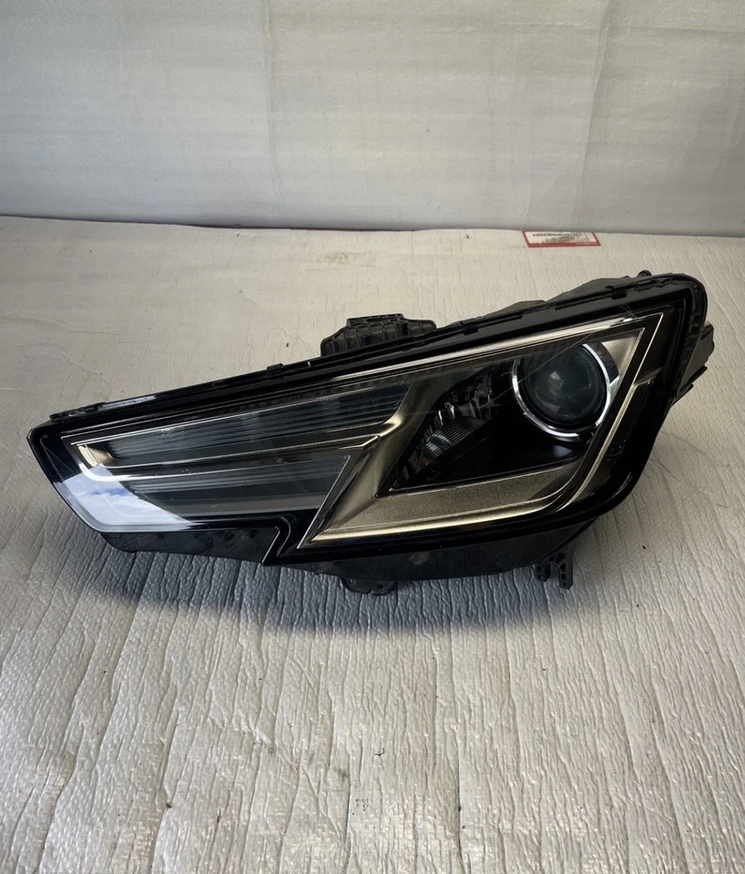 OEM | 2017-2019 Audi A4 S4 faros nuevos (izquierdo/conductor) #8W0941043B Foto 1 de 2