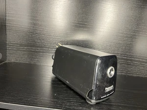 Sacapuntas eléctrico Panasonic KP-380 negro parada automática - Imagen 1 de 4