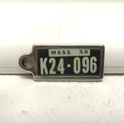 RARE VTG Disabled Veterans Mini License Plate Key Chain Ring MASSACHUSETTS  1958 - Image 1 of 2