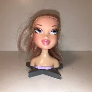Bratz Head Gamez Styling Head 2001 MGA Blonde And Blue Eyes Glitter&hair Color - Picture 1 of 5