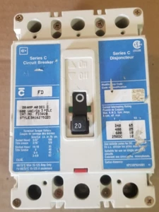 Eaton Martello Tagliabordi FD3020 Interruttore 20A 3P 600VAC - Foto 1 di 3