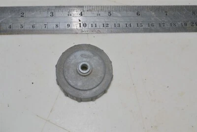  Polaris Scrambler Xplorer Xpress Carb Screw Cap Lid Top Cover 3130184 1993-2003 Foto 1 de 2