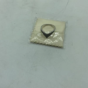 Milaculato 1 mm Sterlingsilber V-förmiger Chevron-Ring bequeme Passform Größe 6,5 neu - Bild 1 von 3