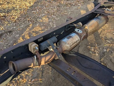 2015-2017 Ford F250 F350 OEM Diesel Exhaust Assembly Filter Sensors Tail Pipes Foto 1 de 4