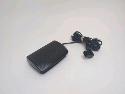 Singer Clamshell style foot control and 3 pin D shape Power Lead Cord  - Image 1 of 4