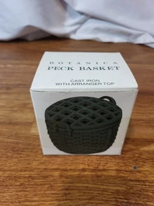Dept 56 Bottanica Peck Basket Green 4138-6 Cast Iron - Picture 1 of 3