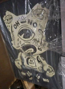 SuperPlastic Oh-no Classic Uberjanky 15" Limited Edition Vinyl Toy by MCBESS Neu - Bild 1 von 1