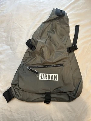 Bolso bandolera Urban Outfitters City Foto 1 de 4