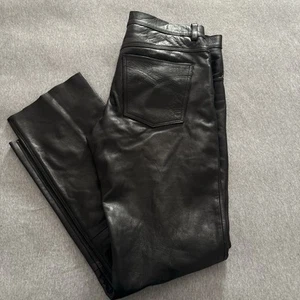 Leather black pants - Picture 1 of 3