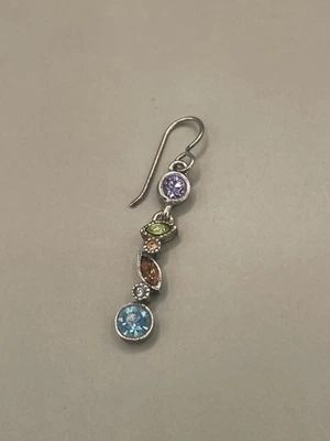 Pendiente colgante gancho cristales multicolores tono plateado Patricia Locke único de colección '05 Foto 1 de 4