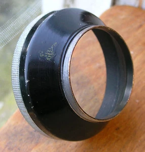 Agilux Agiflex lens hood for 80mm lens screw in bronze - Picture 1 of 3