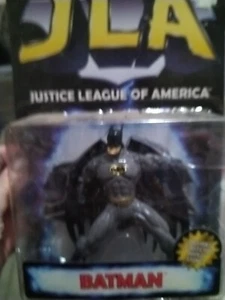 BATMAN JLA JUSTICE LEAGUE OF AMERICA 1998 KENNER TOY  UNOPENED T27 - Picture 1 of 2