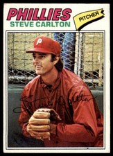 1977 Topps #110 Steve Carlton VG+ (crease) Philadelphia Phillies
