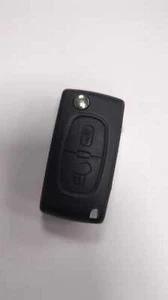 GENUINE PEUGEOT 2 BUTTON REMOTE FLIP KEY FOB TESTED & WORKING E3330E - Picture 1 of 3