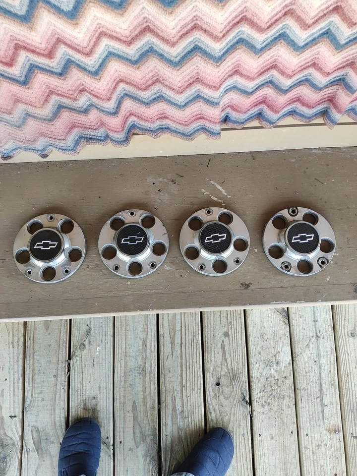 Juego 4 tapas centrales de rueda Chevy Impala Police PPV 9C1 2000 2016? Tapacubos 09593297 Foto 1 de 1