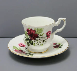 Vintage Royal Dover Bone China Floral Tea Cup And Saucer - Picture 1 of 10