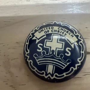 SS Sunday School United Church Of Christ Pin Button Religious Vintage - Picture 1 of 6