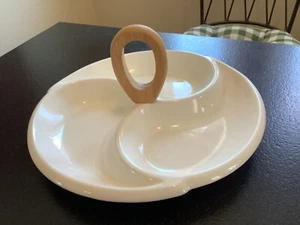 Bandani Divided Round Serving Dish Bamboo Handle - Picture 1 of 4