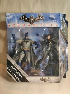 DC Universe BATMAN CATWOMAN Arkham City Legacy Edition (CosBman1166) - Picture 1 of 8