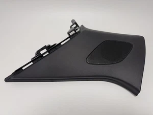New Genuine Audi Q3 2012-2018 D-pillar trim in black (right upper) - Picture 1 of 9