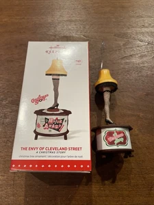 2015 Hallmark Keepsake A Christmas Story The Envy of Cleveland Street Ornament - Picture 1 of 8