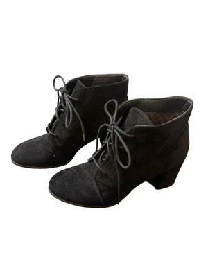 Botas de mujer Madden Girl talla 8,5 negras con cordones textiles al tobillo tacón ancho Foto 1 de 4