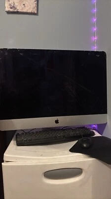 Apple iMac A1419  27" Desktop - MK462LL/A - (October, 2015) - Image 1 of 2
