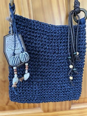 Nuevo con etiquetas Cartera Bandolera Sun 'N' Sand Crocheted Azul Marino con Hermosas Cuentas Foto 1 de 4