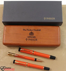 Set edizione speciale Parker Duofold, 2 penne stilografiche oro 18k pennino e penna punta a sfera - Foto 1 di 11