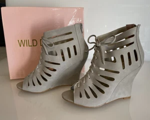 NUEVO Wild Diva Lounge Heel. Estilo Saniya-01A Gris claro Tamaño 8.5 - Imagen 1 de 6