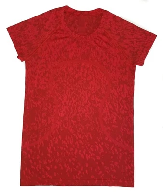 Camisa Lululemon Swiftly Tech 2.0 Cubierta Camuflada Roja Roca Acampanada Correr Yoga Talla 8 Foto 1 de 4