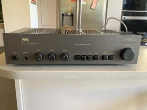 Amplificador Integrado NAD 3020 Serie 20 - Imagen 1 de 10