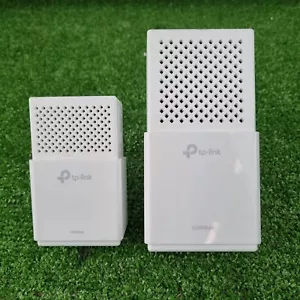 TP-LINK AV1000 Gigabit Powerline AC Wi-Fi Kit - TL-WPA7510 - TL-PA7010 - Bianco - Foto 1 di 8