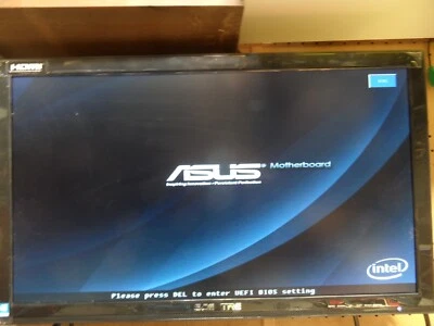 ASUS P8Z68-V PRO Motherboard With i7-2600 CPU and 16 Gb Ram 1155 - Image 1 of 4
