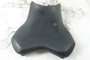 06-07 YAMAHA YZF R6 OEM FRONT DRIVERS SEAT PAD SADDLE PILLION 2C0-24710-00-00 - Bild 1 von 8