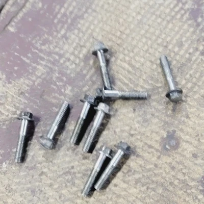 Honda Cbr250r 2011 2012 2013 pernos del motor cubierta del estator lado izquierdo Foto 1 de 3