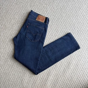 Levi's 511 Men's Slim Fit Straight Jeans 34x32 Blue Denim Size W34 L32 Zip Fly - Picture 1 of 18