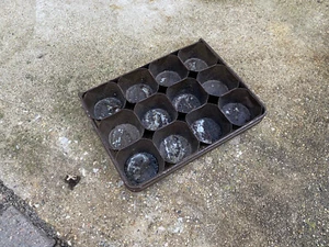 Primative Metal Muffin Pan - Picture 1 of 6