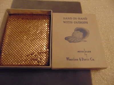 Vintage Whiting & Davis New Mesh Wallet In Original Box - Image 1 of 4